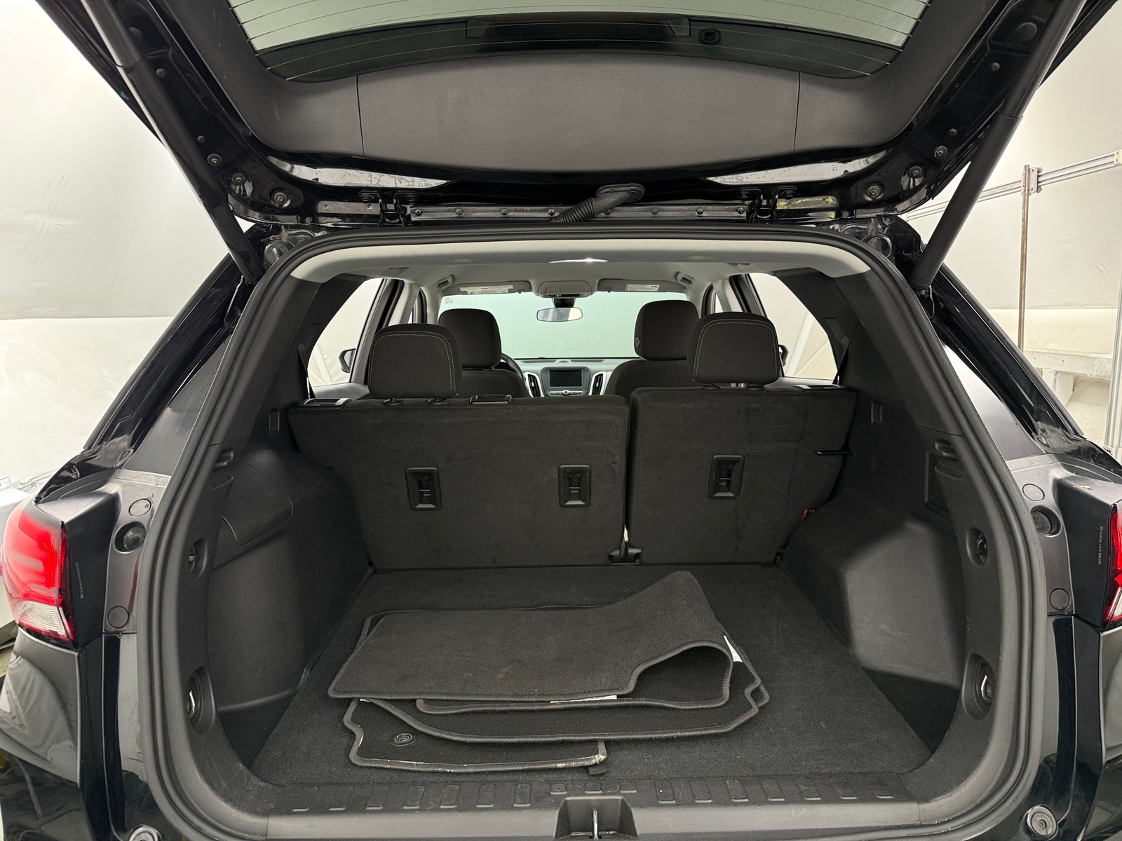 Thumbnail: 2024 Chevrolet Equinox - 7