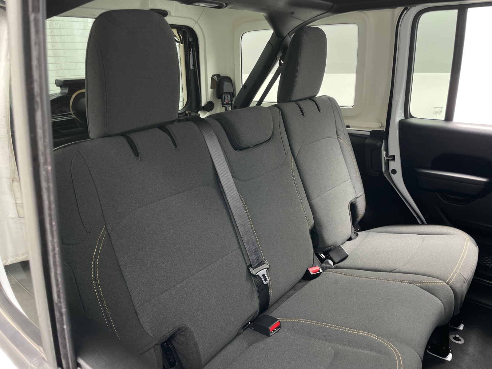 Thumbnail: 2025 Jeep Wrangler - 6