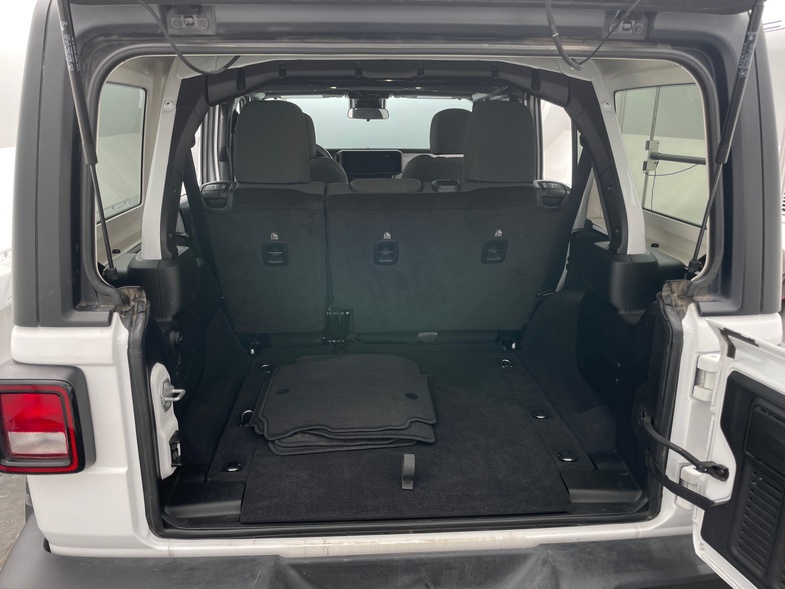 Thumbnail: 2025 Jeep Wrangler - 7