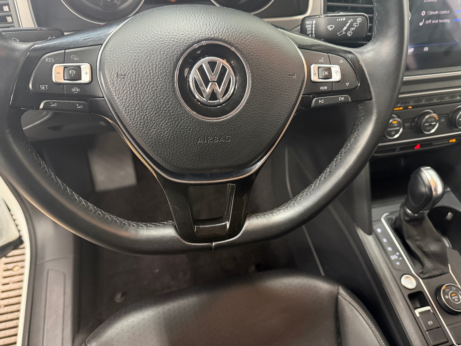 Thumbnail: 2019 Volkswagen Atlas - 4