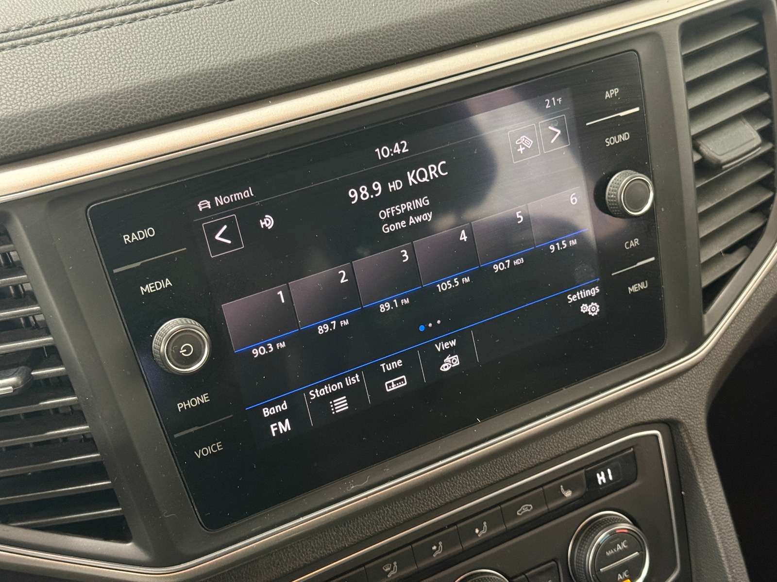 Thumbnail: 2019 Volkswagen Atlas - 3