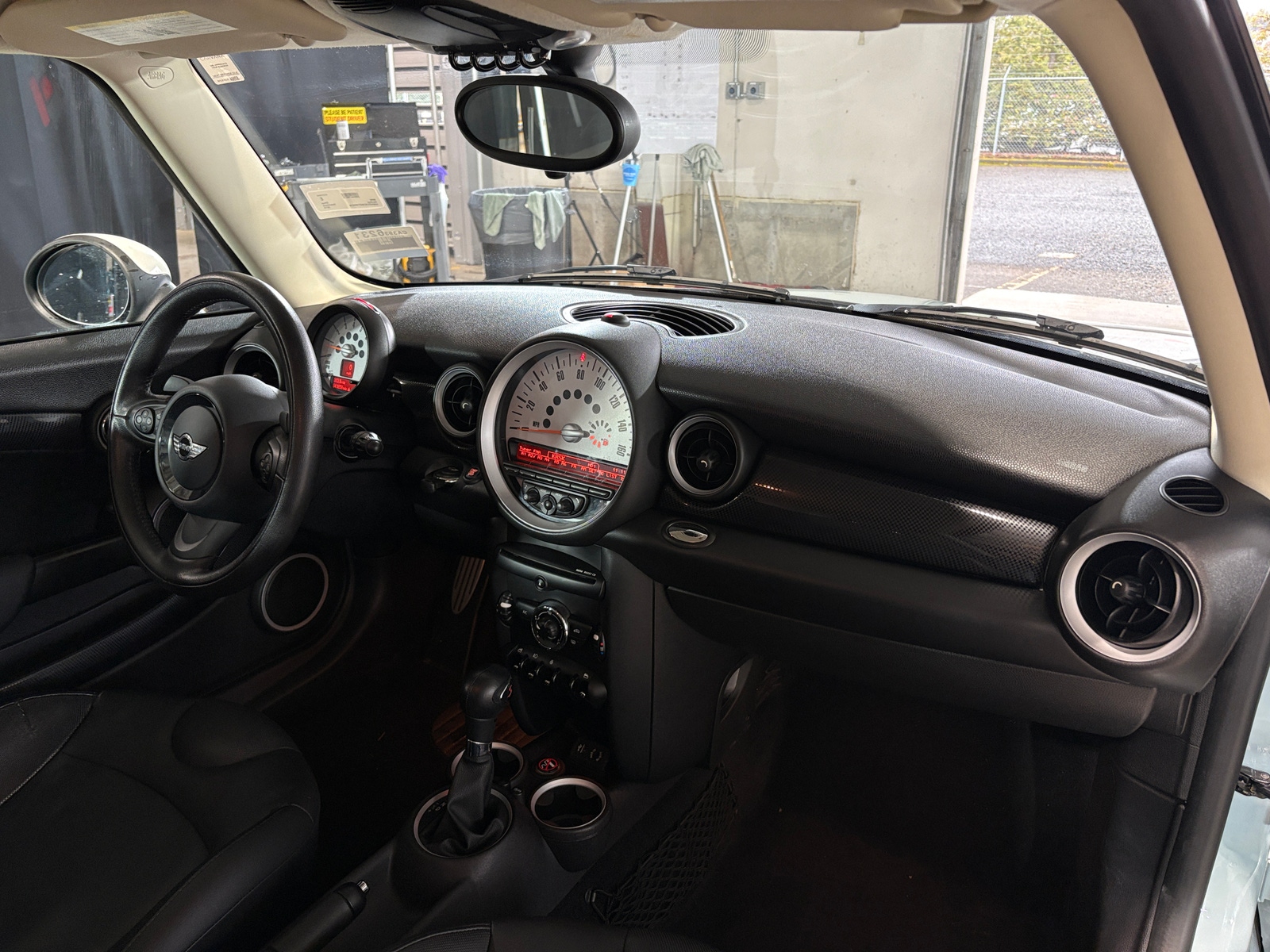 Thumbnail: 2013 MINI Cooper Hardtop - 2