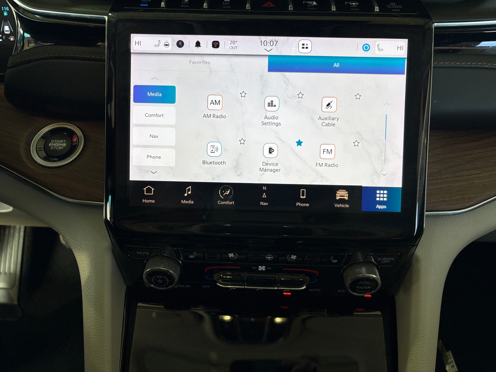 Thumbnail: 2022 Jeep Grand Cherokee - 3