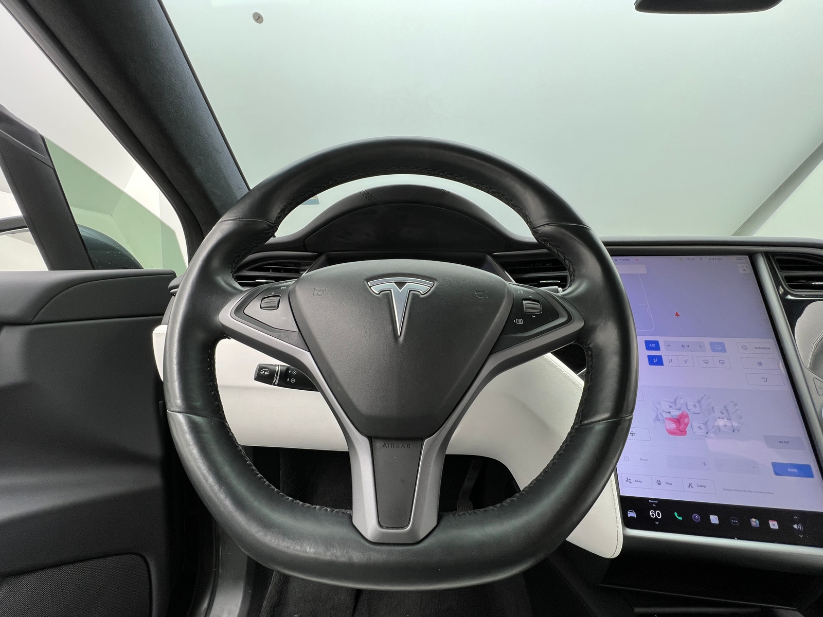 Thumbnail: 2020 Tesla Model X - 4