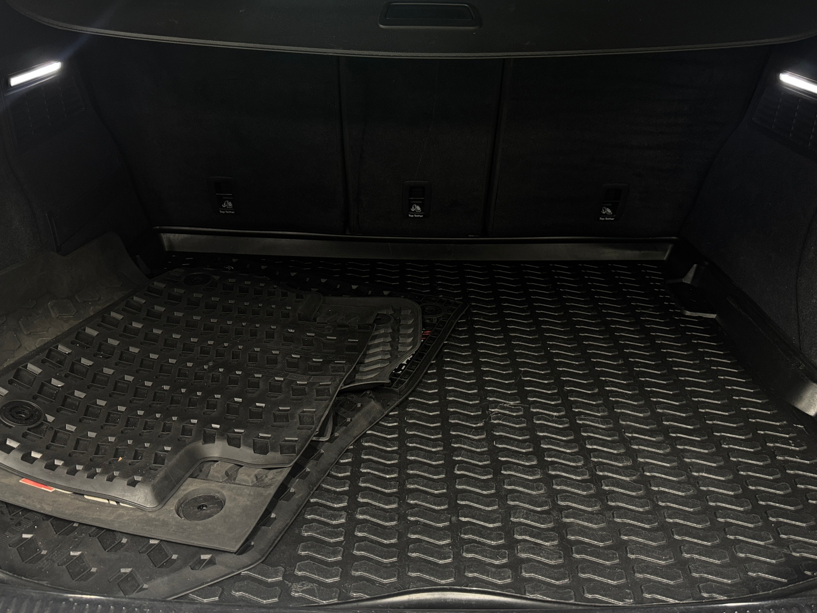 Thumbnail: 2019 Audi SQ5 - 6