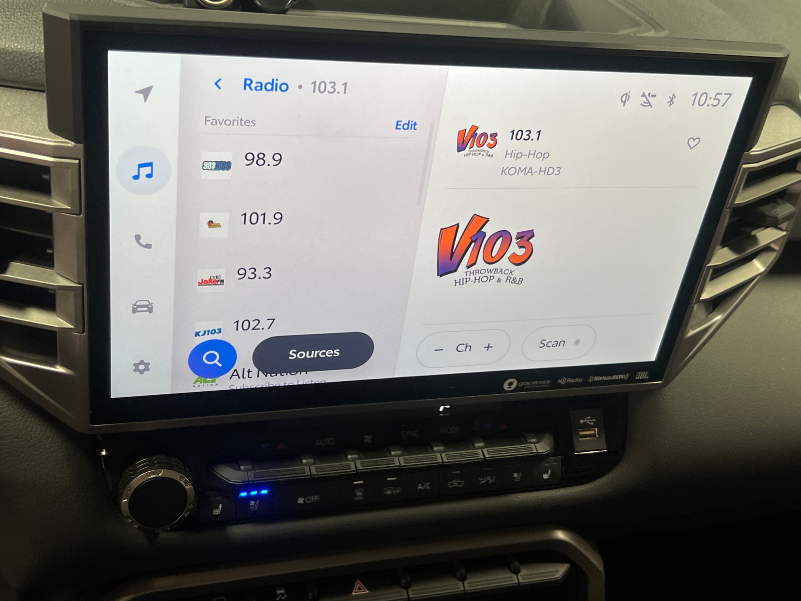 Thumbnail: 2023 Toyota Tundra - 3