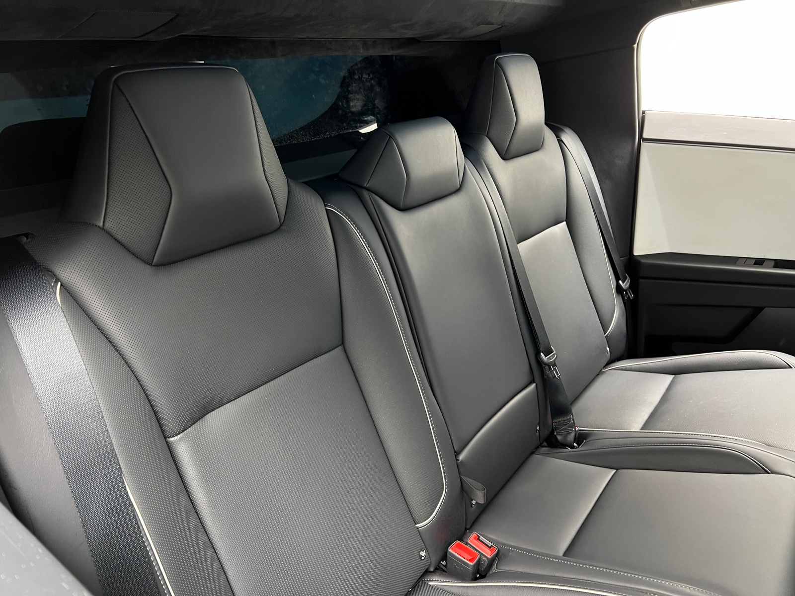 Thumbnail: 2024 Tesla Cybertruck - 4