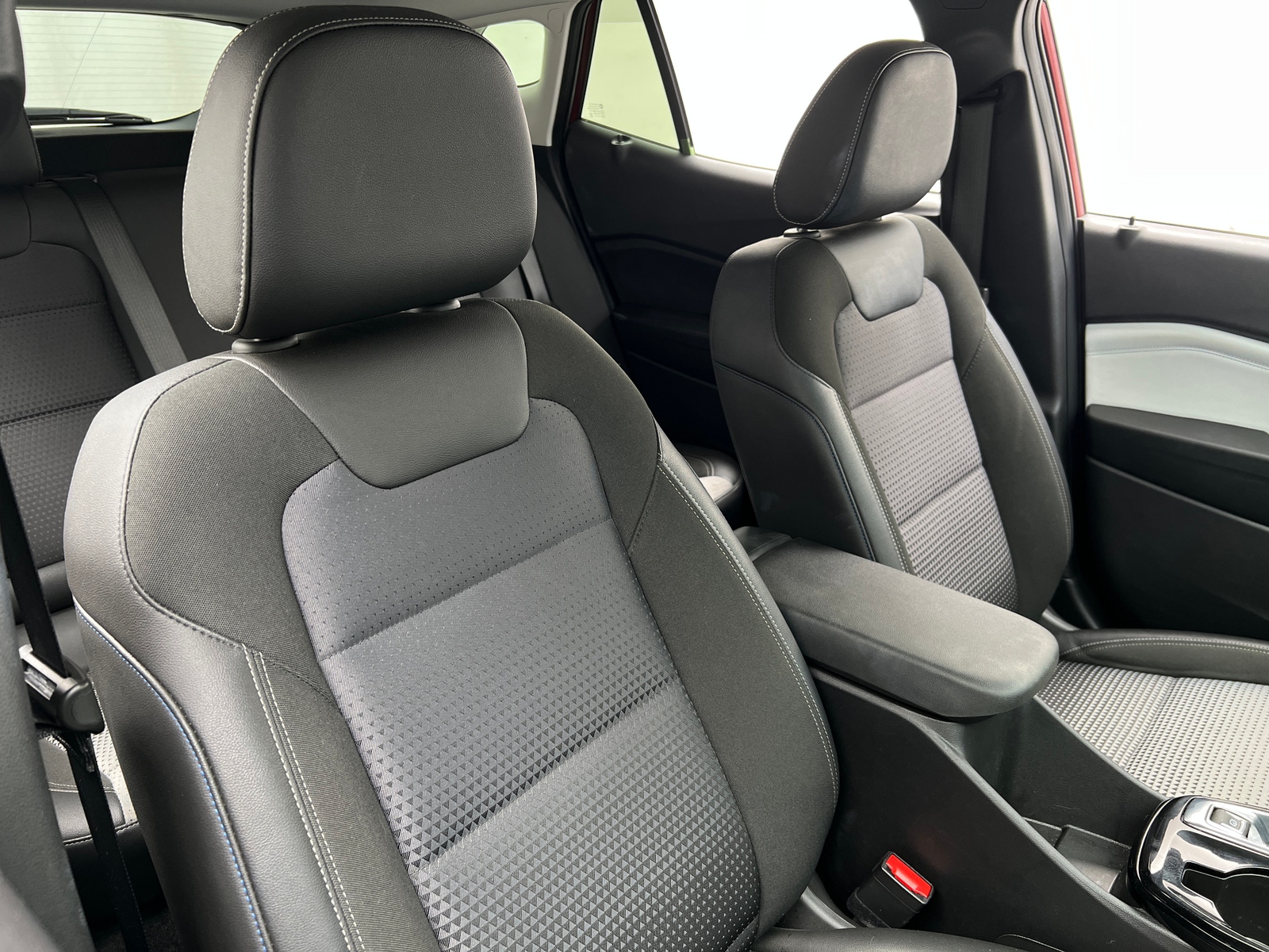 Thumbnail: 2025 Chevrolet Trax - 2