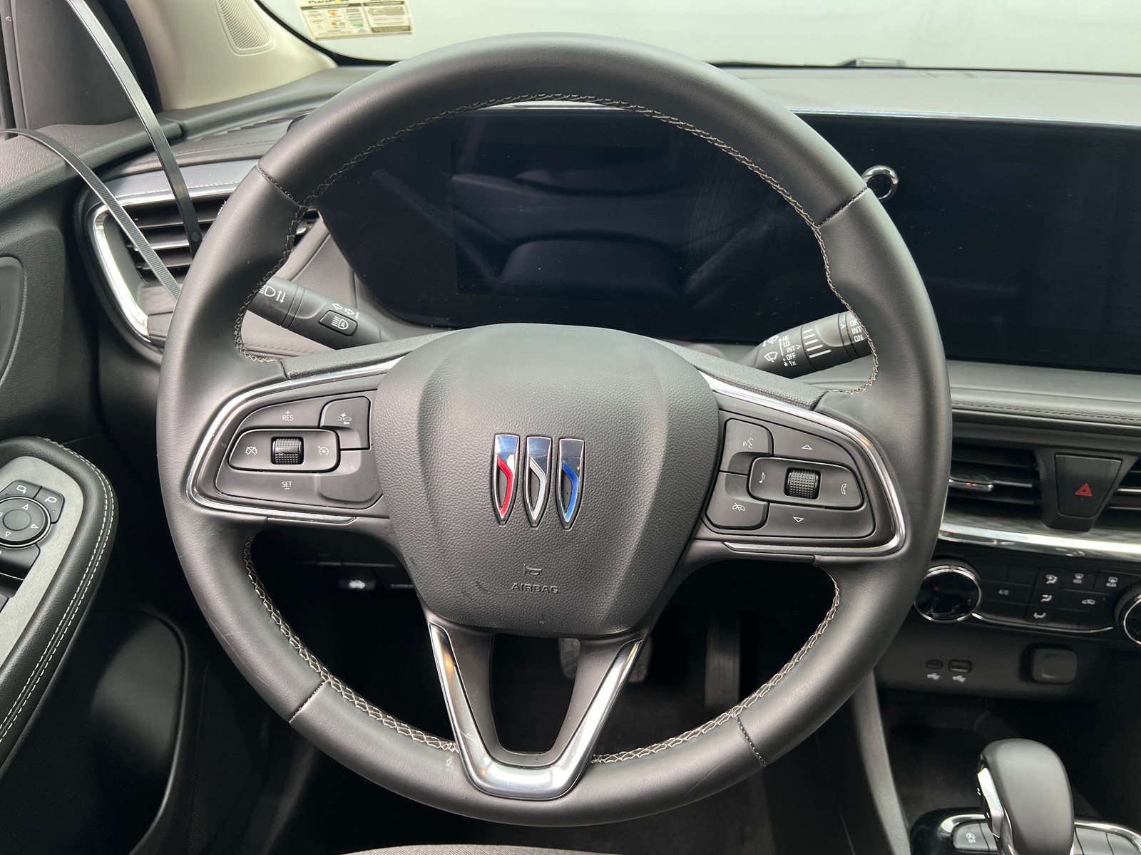 Thumbnail: 2025 Buick Encore GX - 5