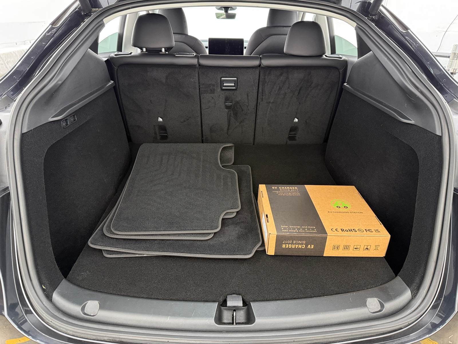 Thumbnail: 2024 Tesla Model Y - 6