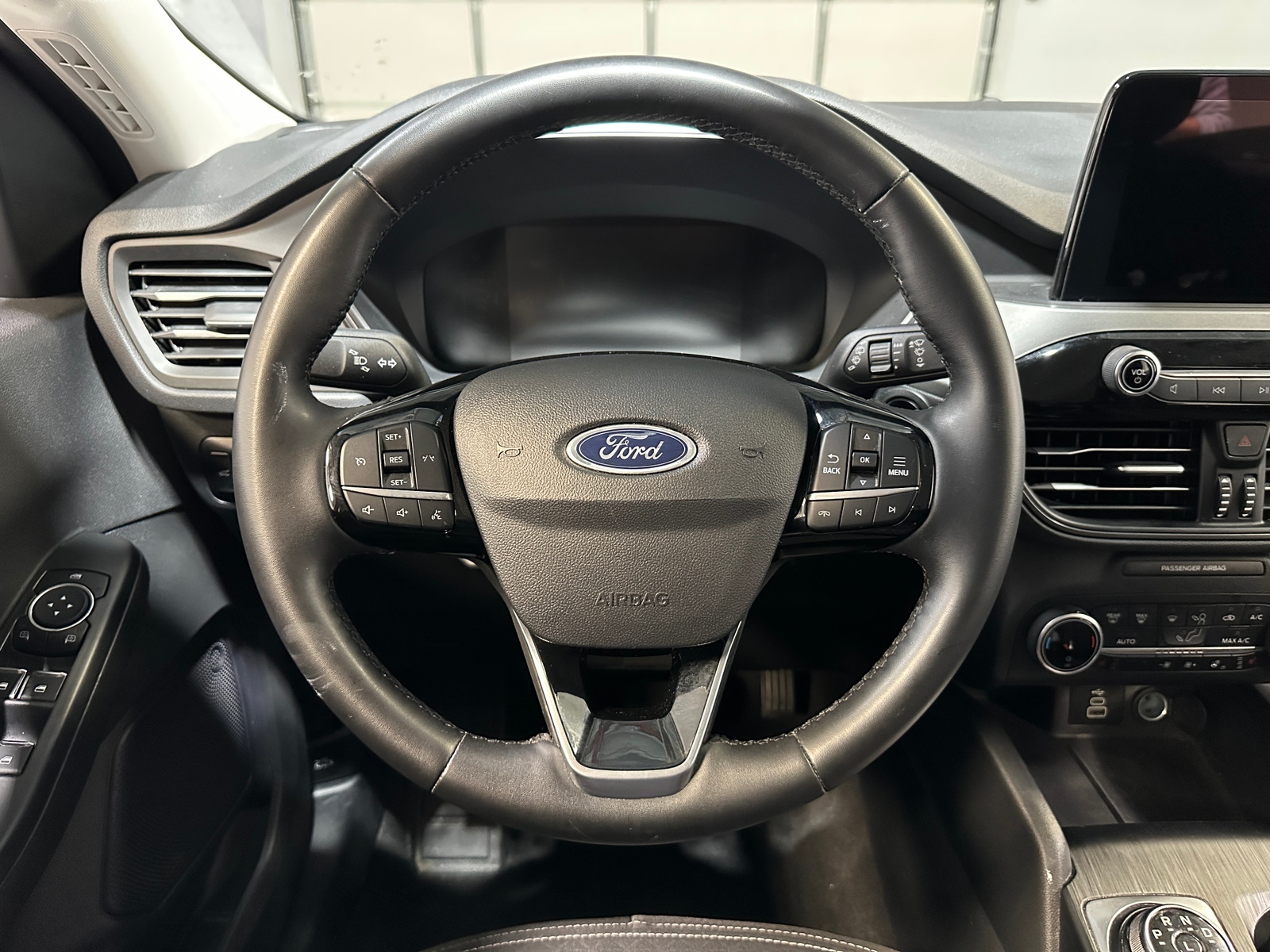 Thumbnail: 2024 Ford Escape - 5