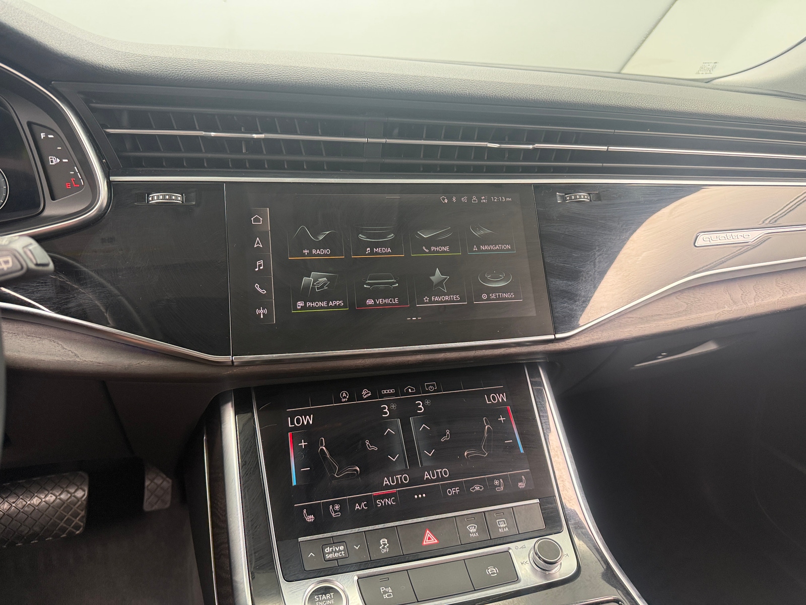 Thumbnail: 2021 Audi Q8 - 3