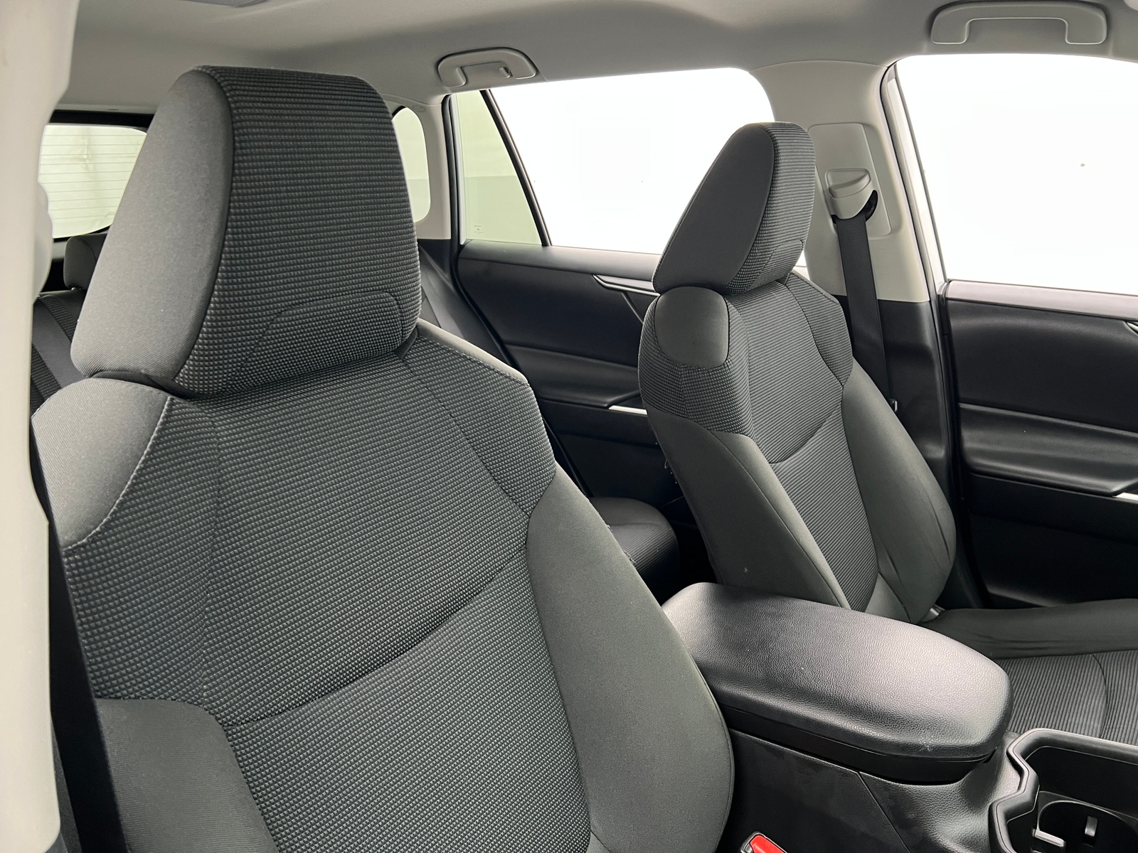 Thumbnail: 2024 Toyota RAV4 - 2