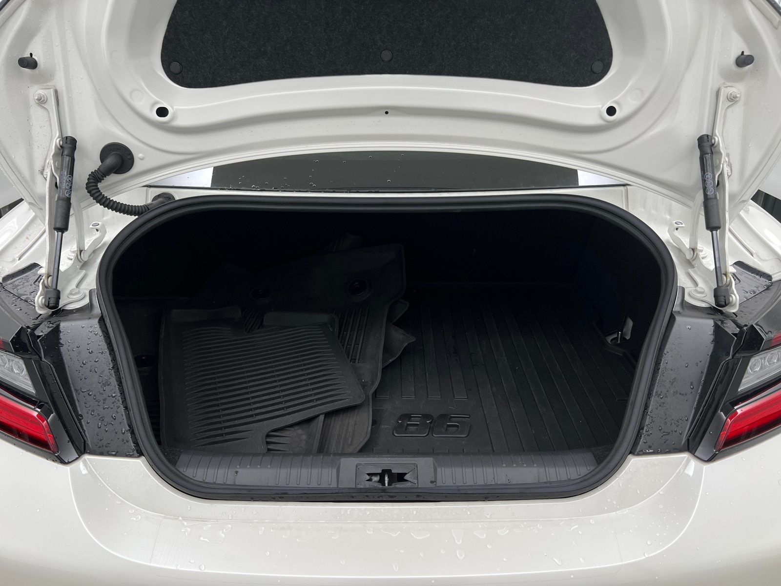 Thumbnail: 2023 Toyota GR86 - 5