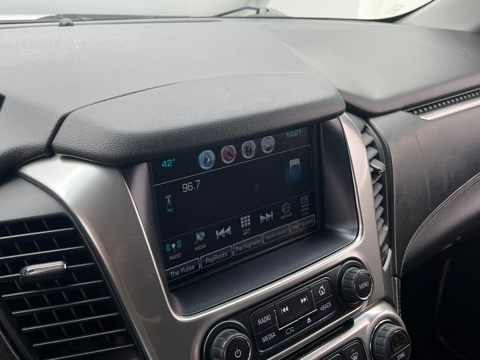 Thumbnail: 2018 Chevrolet Suburban - 4