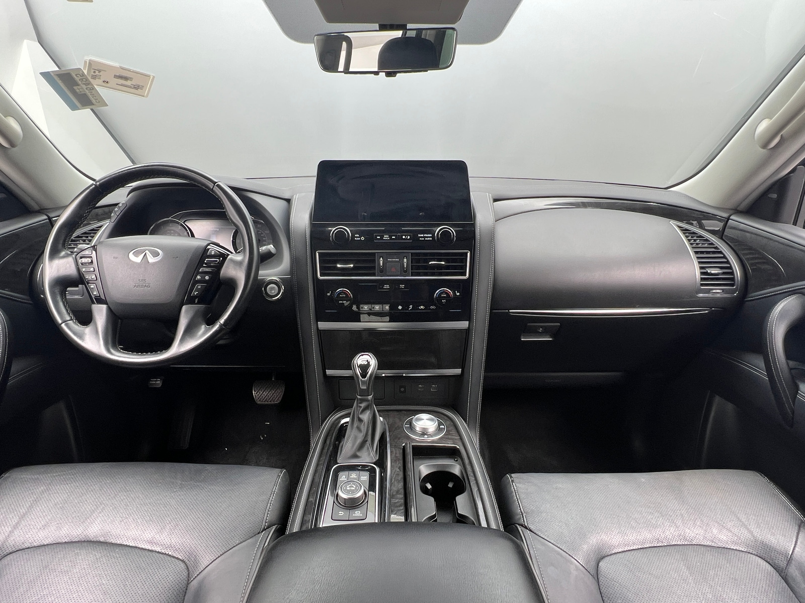 Thumbnail: 2022 INFINITI QX80 - 2