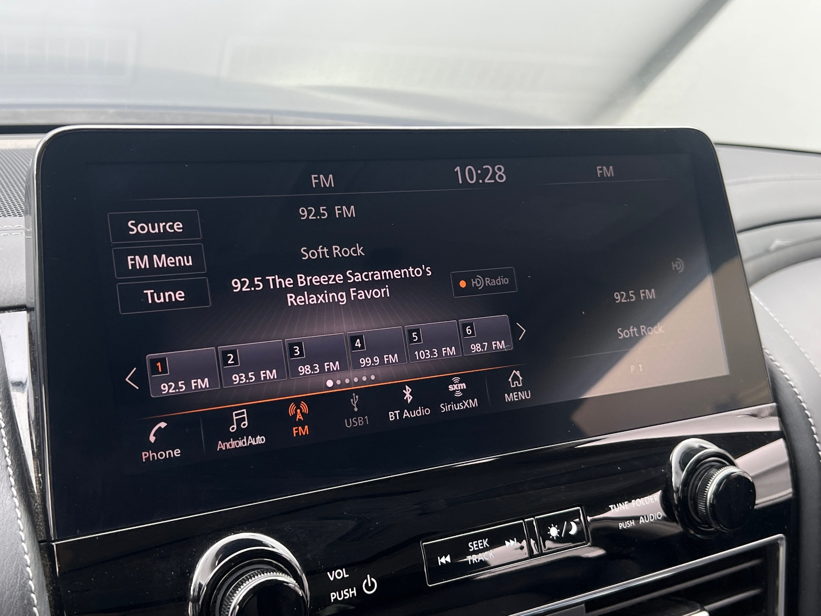 Thumbnail: 2022 INFINITI QX80 - 3