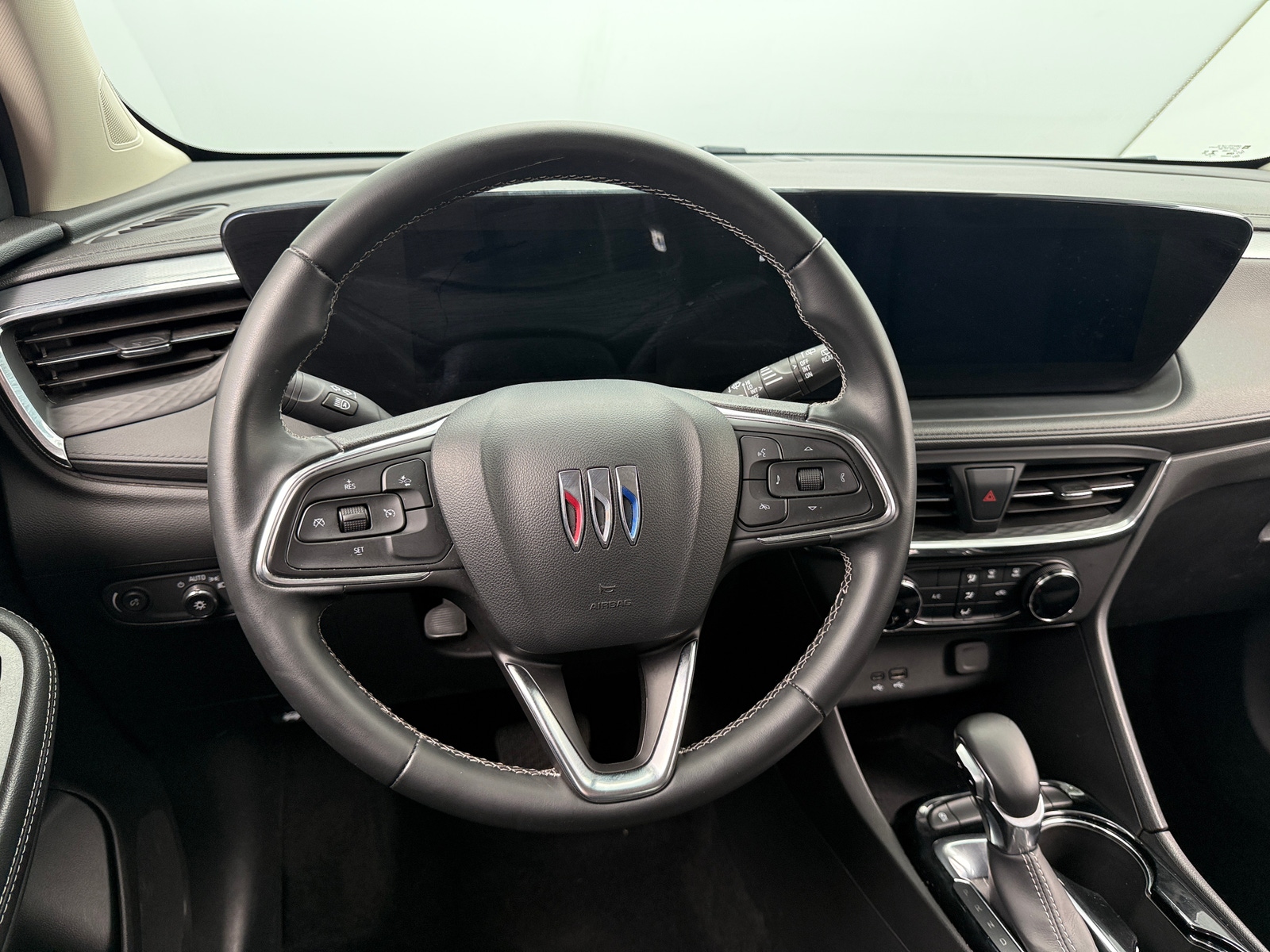 Thumbnail: 2025 Buick Encore GX - 4