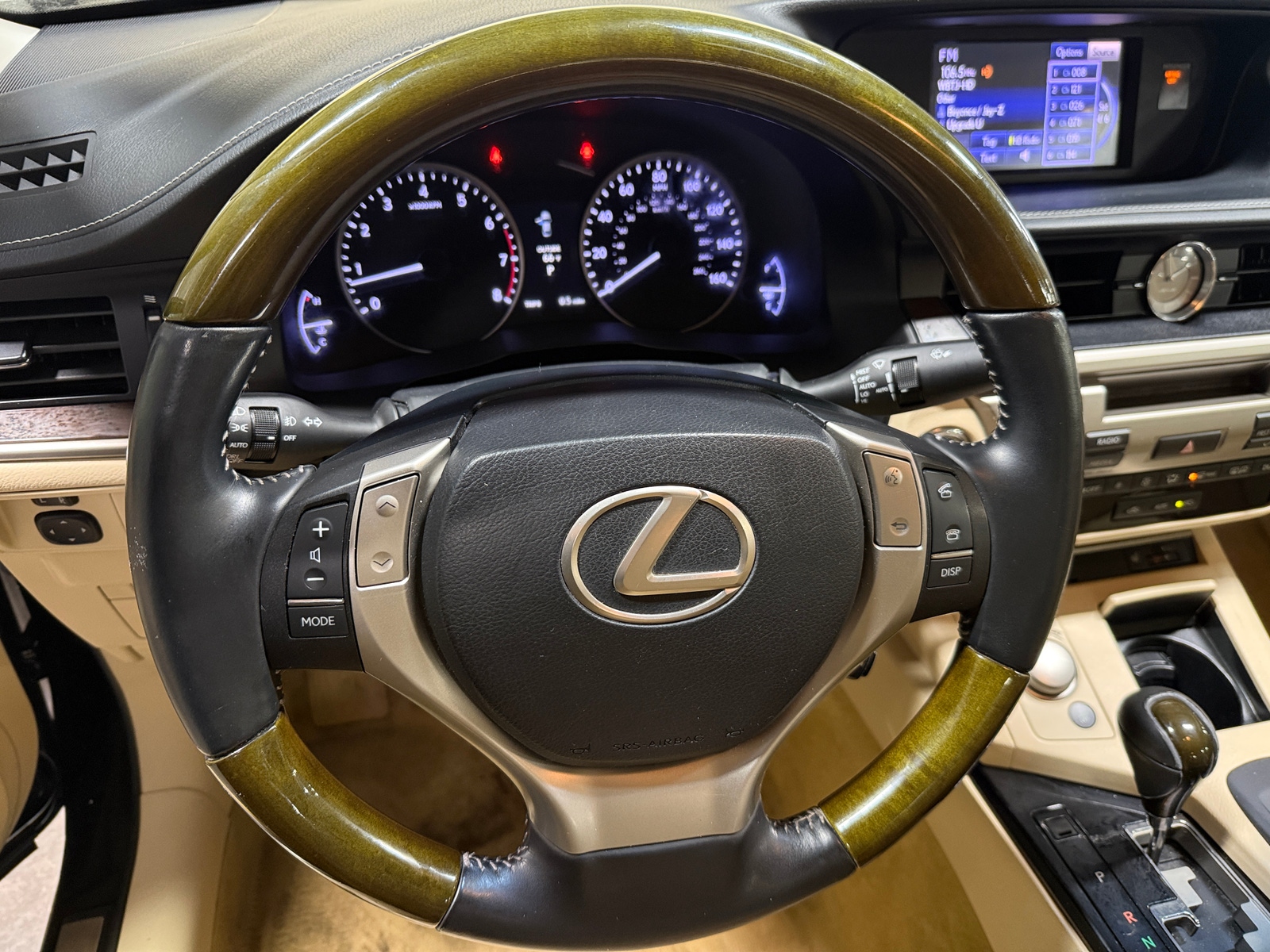 Thumbnail: 2013 Lexus ES - 4