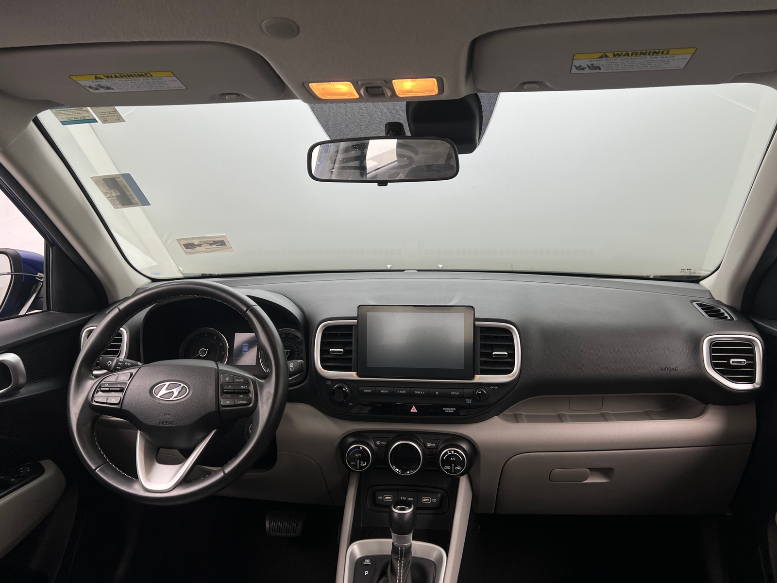 Thumbnail: 2022 Hyundai Venue - 3