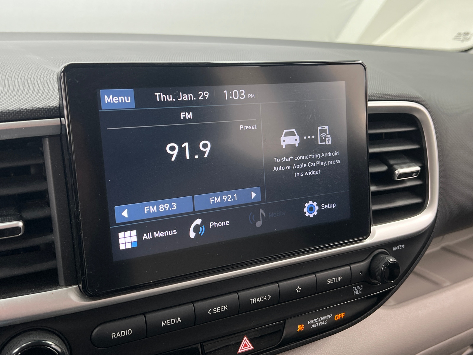 Thumbnail: 2022 Hyundai Venue - 4