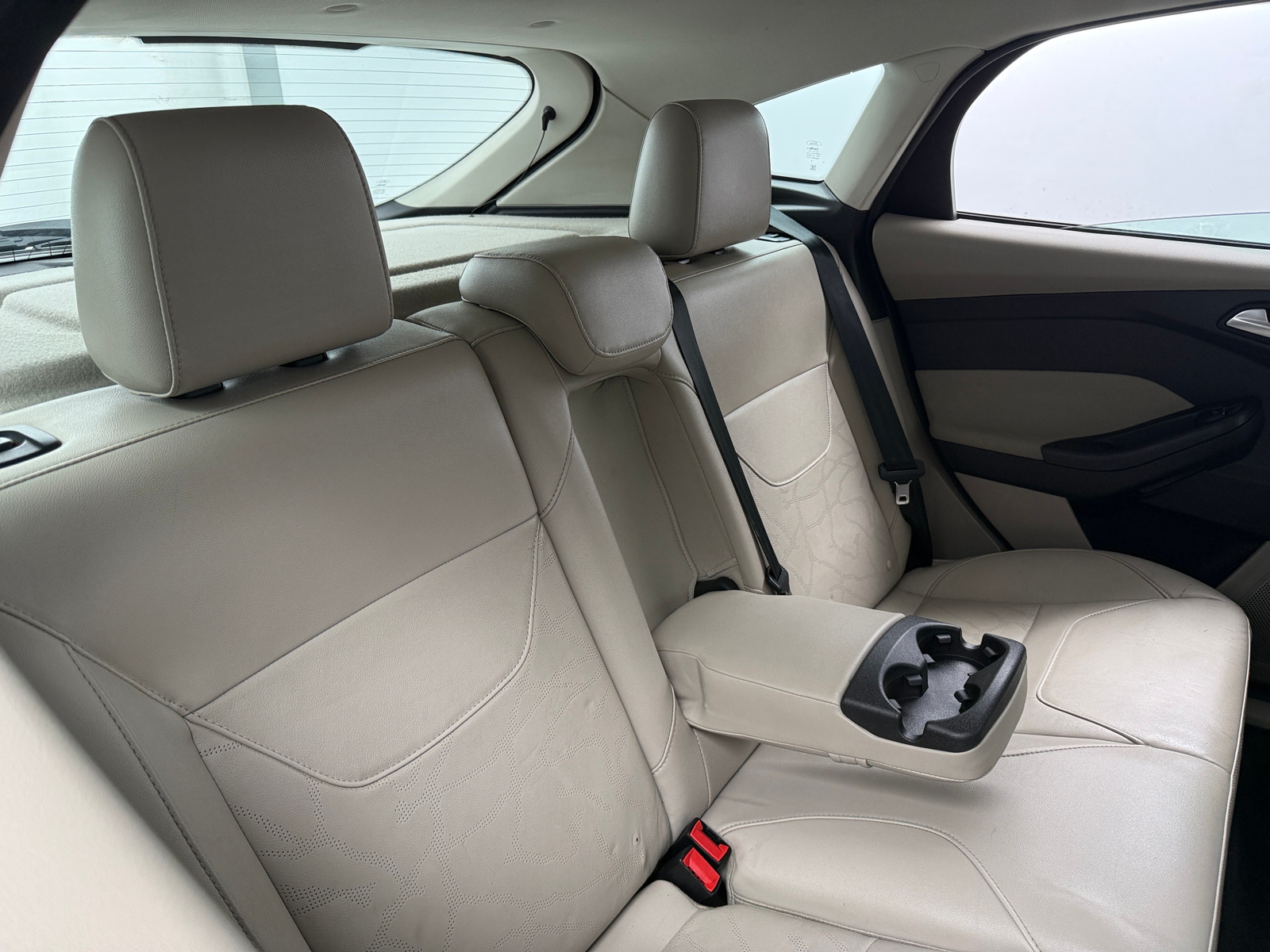 Thumbnail: 2015 Ford Focus - 5