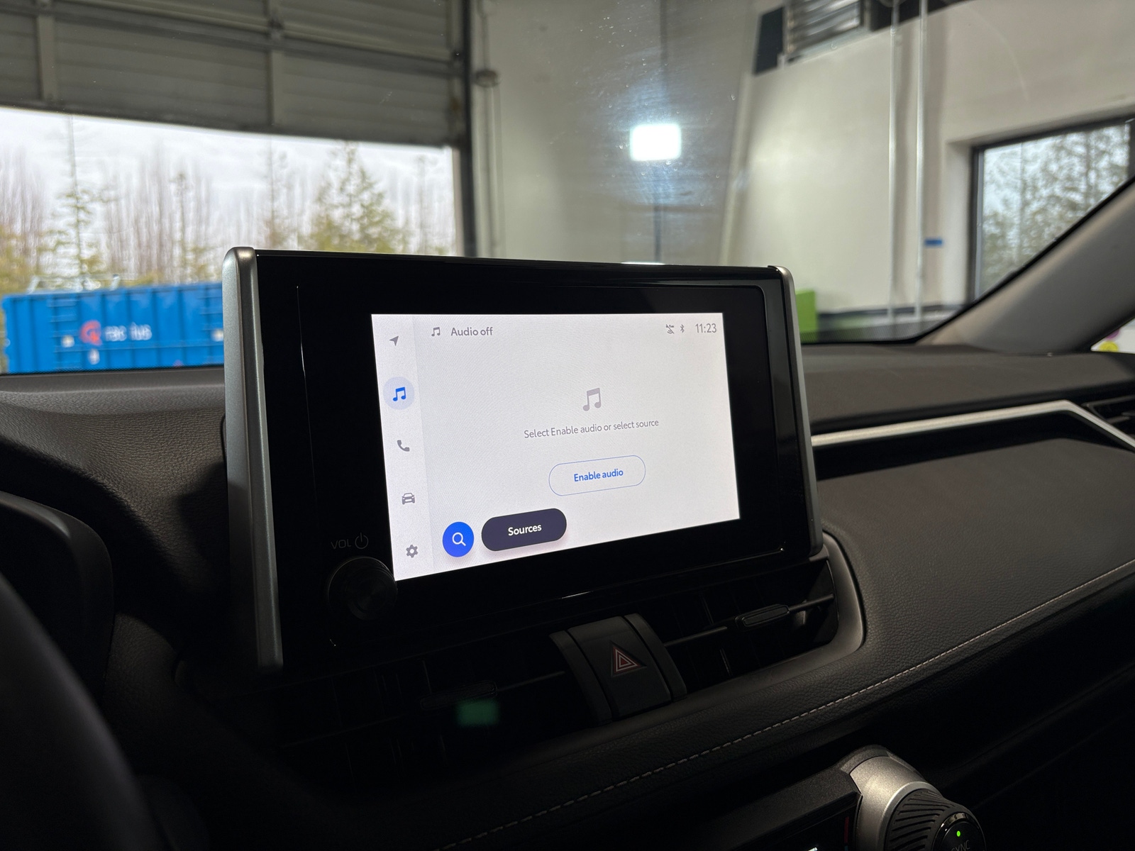 Thumbnail: 2025 Toyota RAV4 - 4