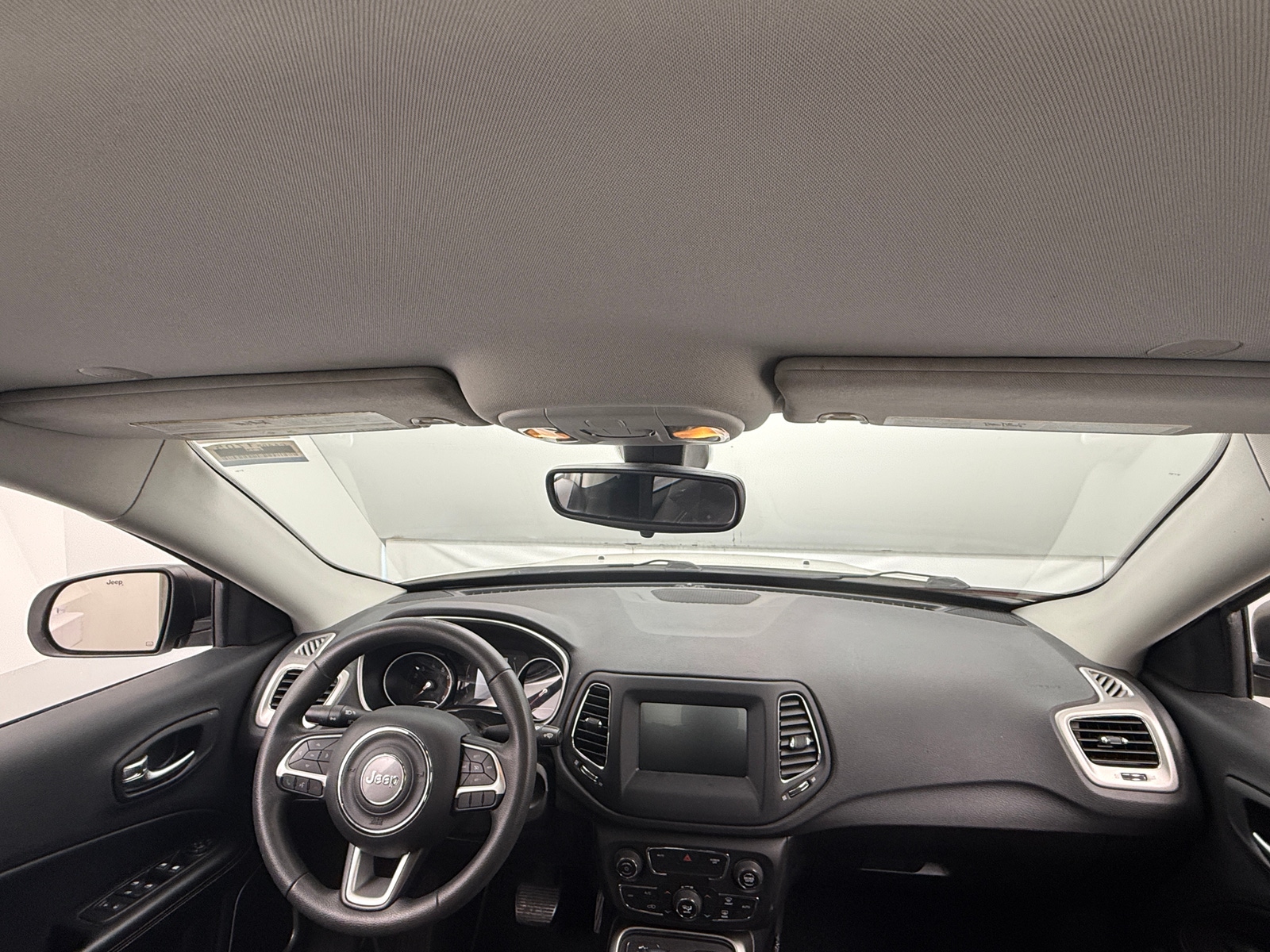 Thumbnail: 2020 Jeep Compass - 3