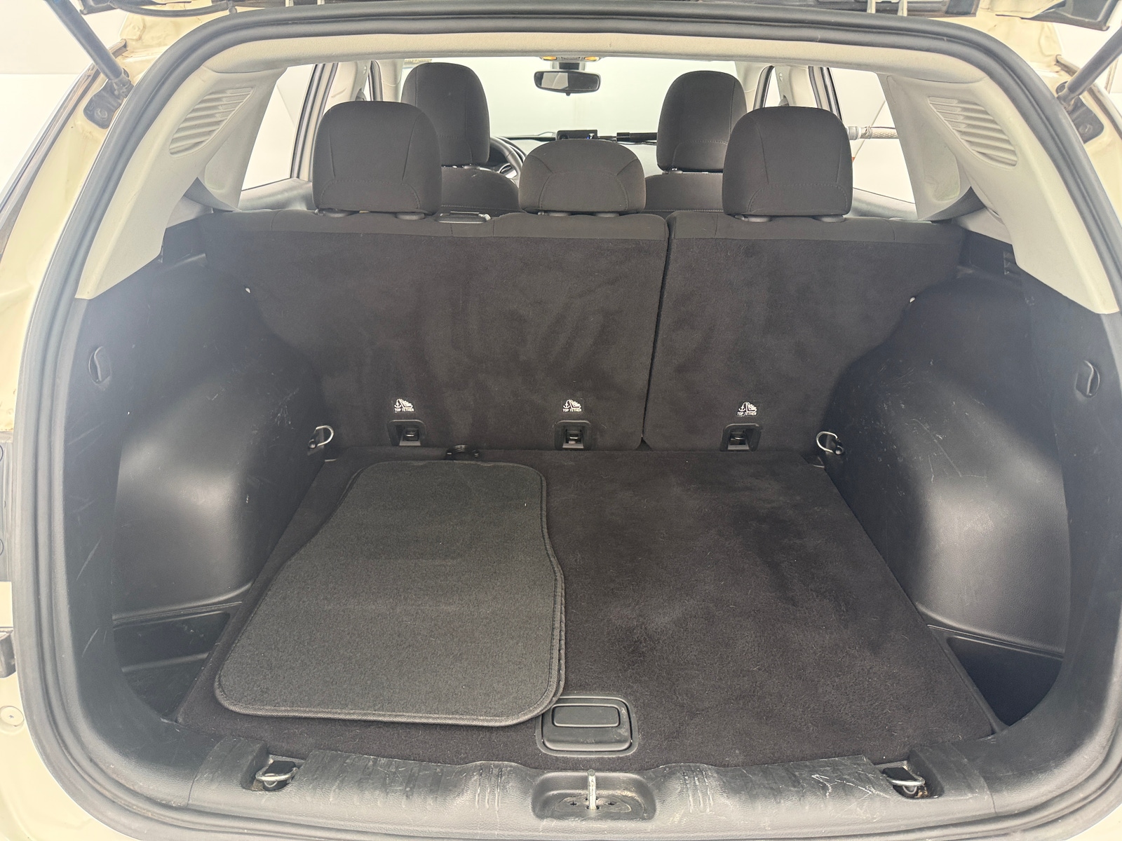 Thumbnail: 2020 Jeep Compass - 7