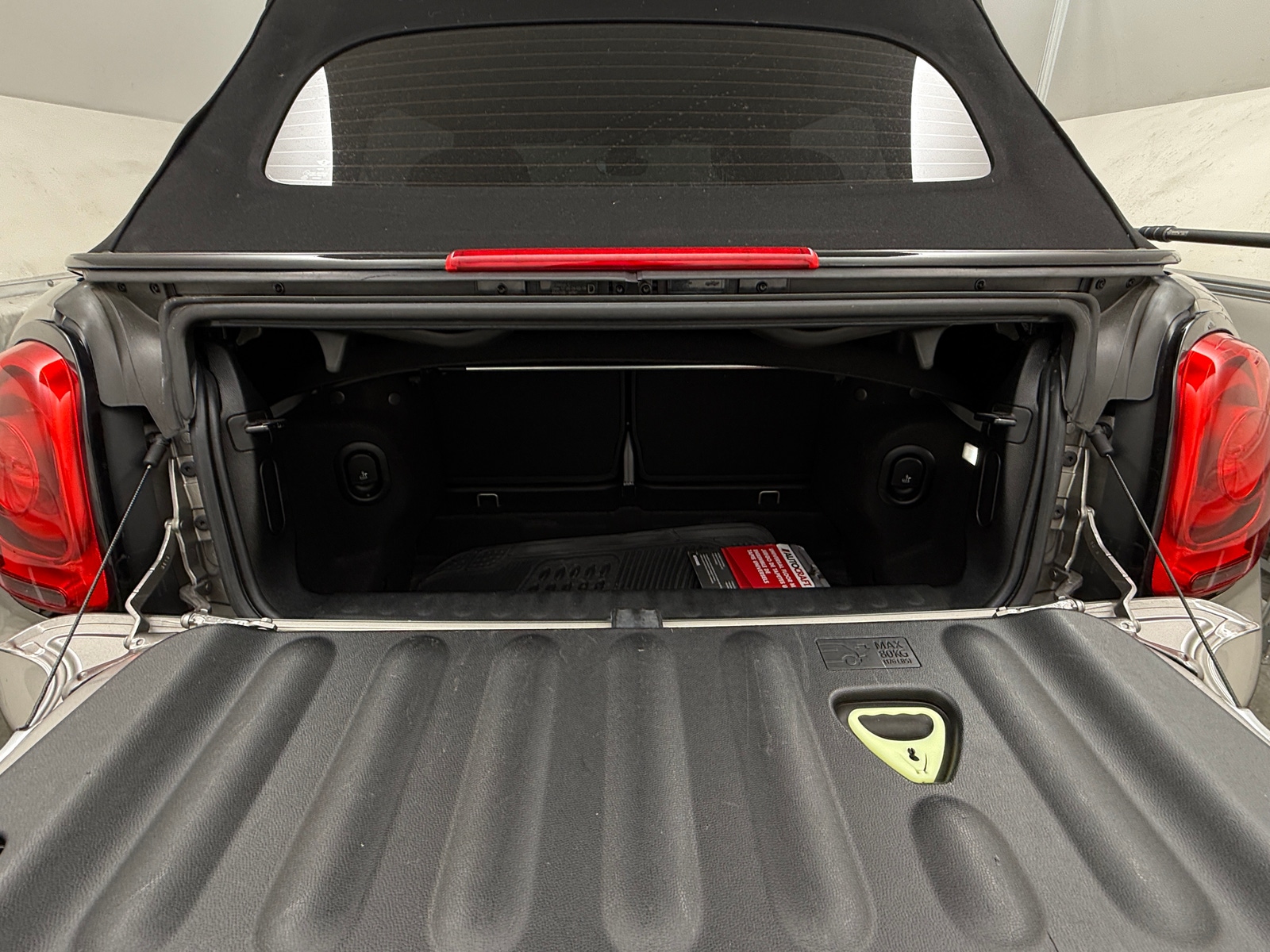 Thumbnail: 2019 MINI Cooper Convertible - 6