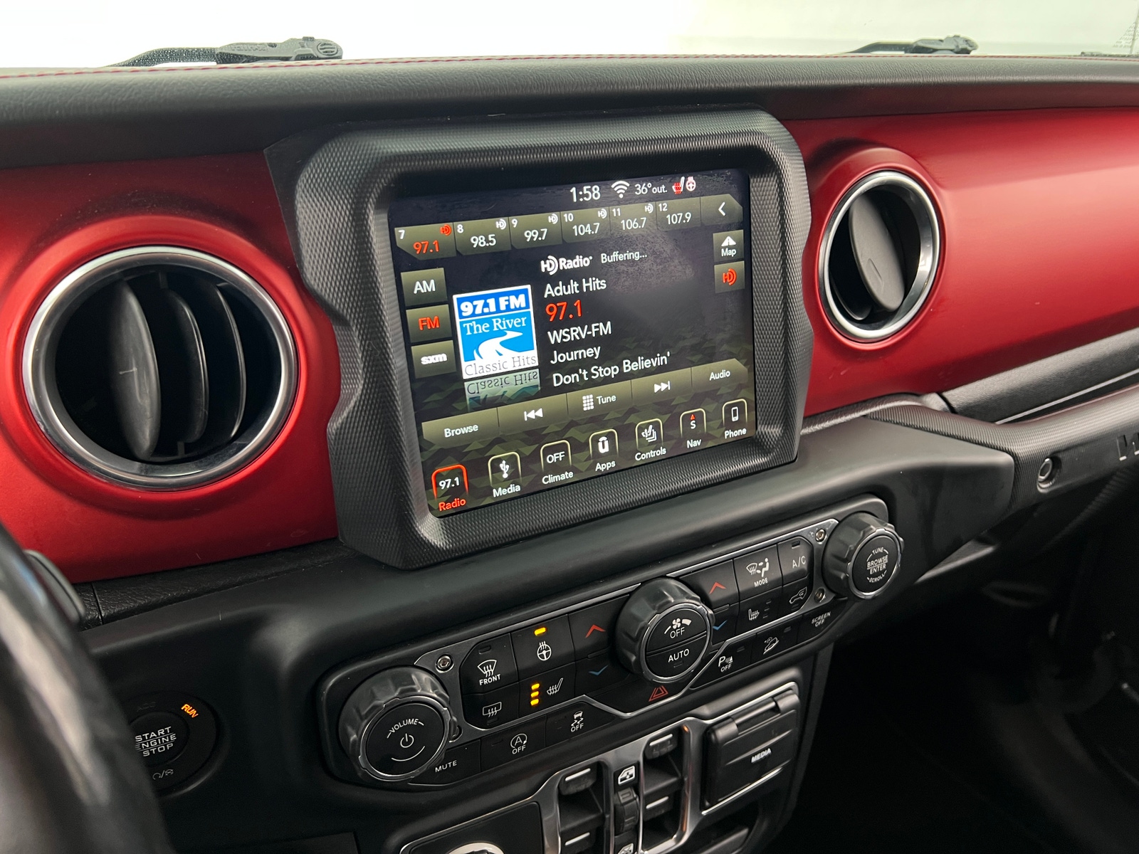 Thumbnail: 2019 Jeep Wrangler - 3