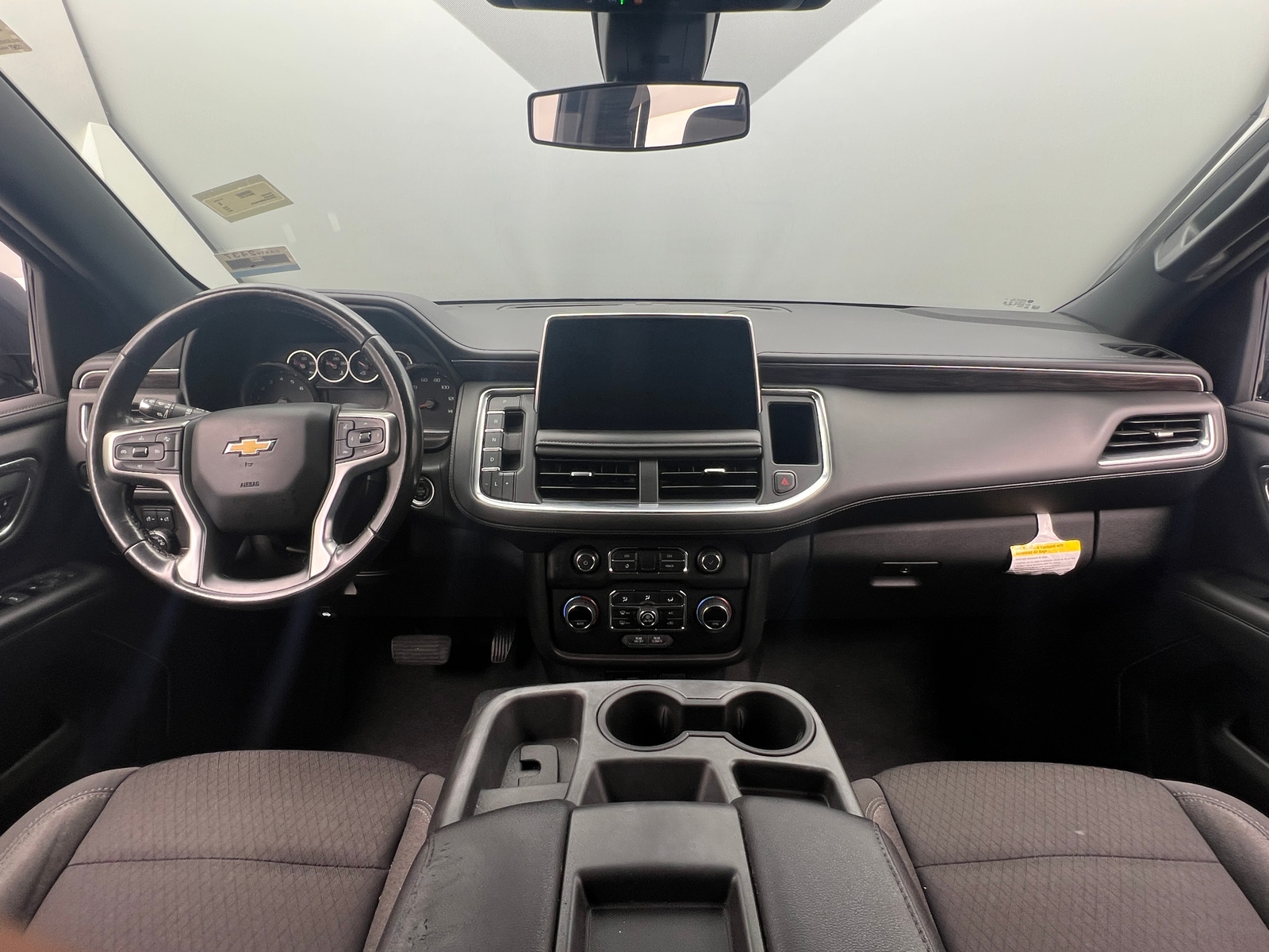 Thumbnail: 2021 Chevrolet Suburban - 3