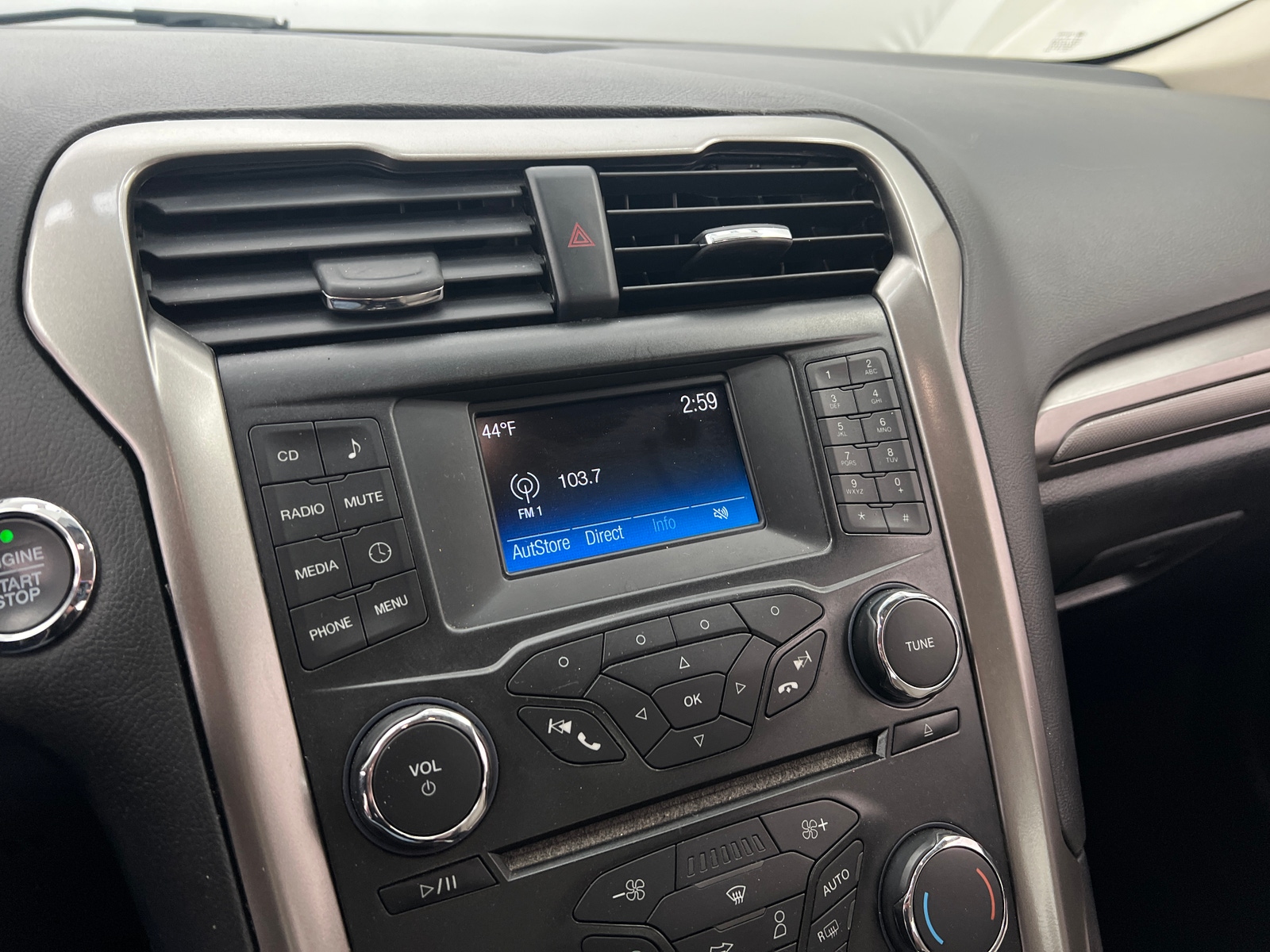 Thumbnail: 2018 Ford Fusion - 4