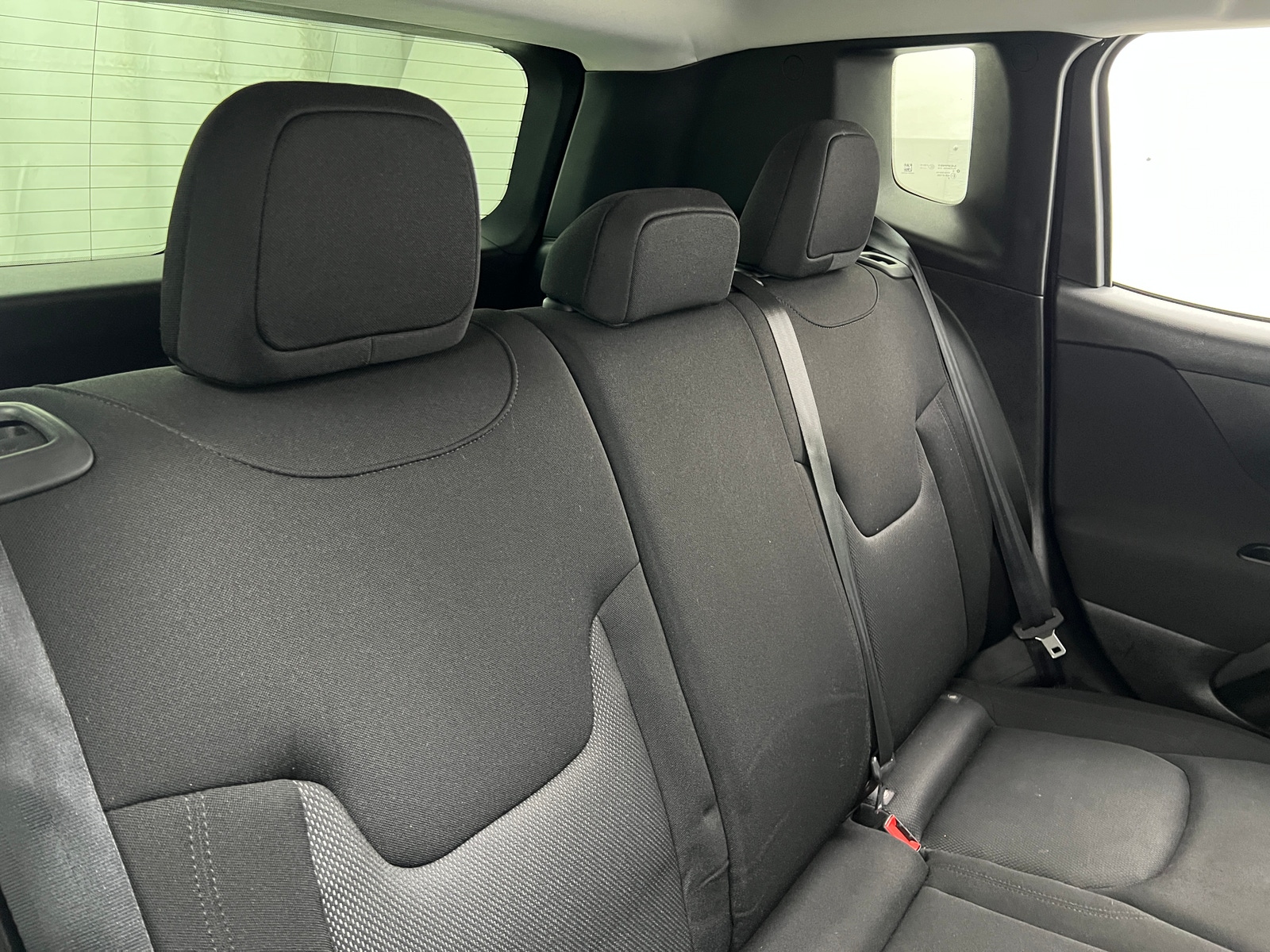 Thumbnail: 2020 Jeep Renegade - 6