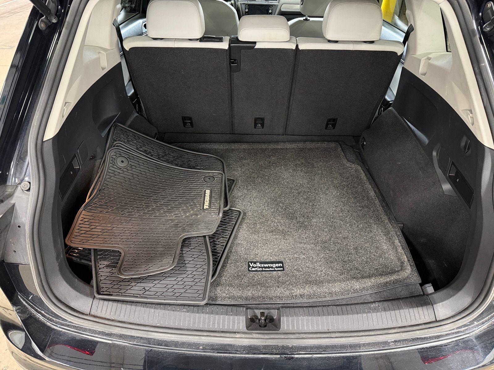 Thumbnail: 2019 Volkswagen Tiguan - 6