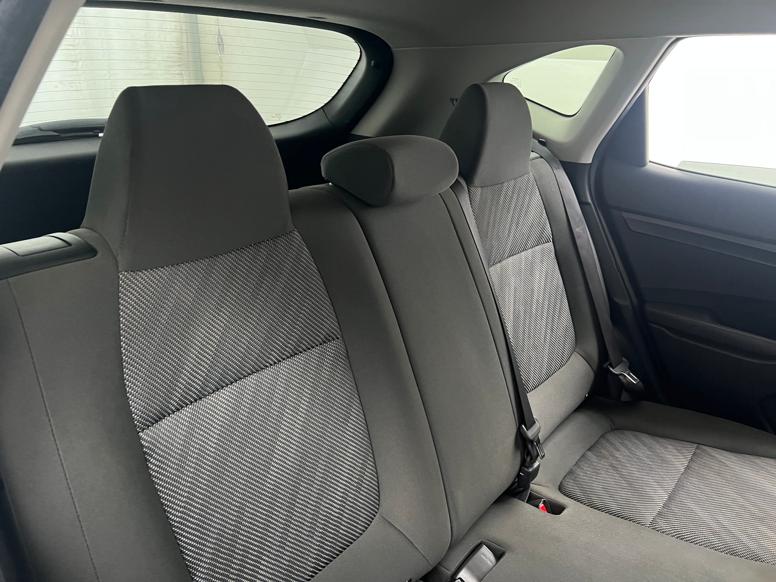 Thumbnail: 2023 Kia Seltos - 6