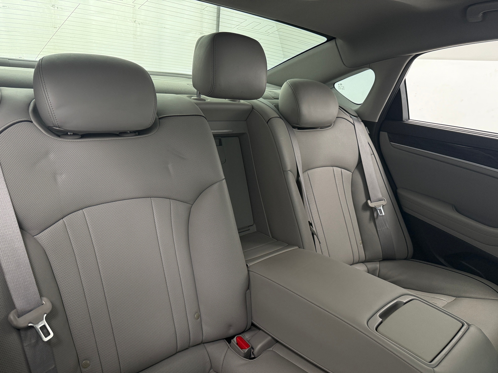 Thumbnail: 2016 Hyundai Genesis - 5