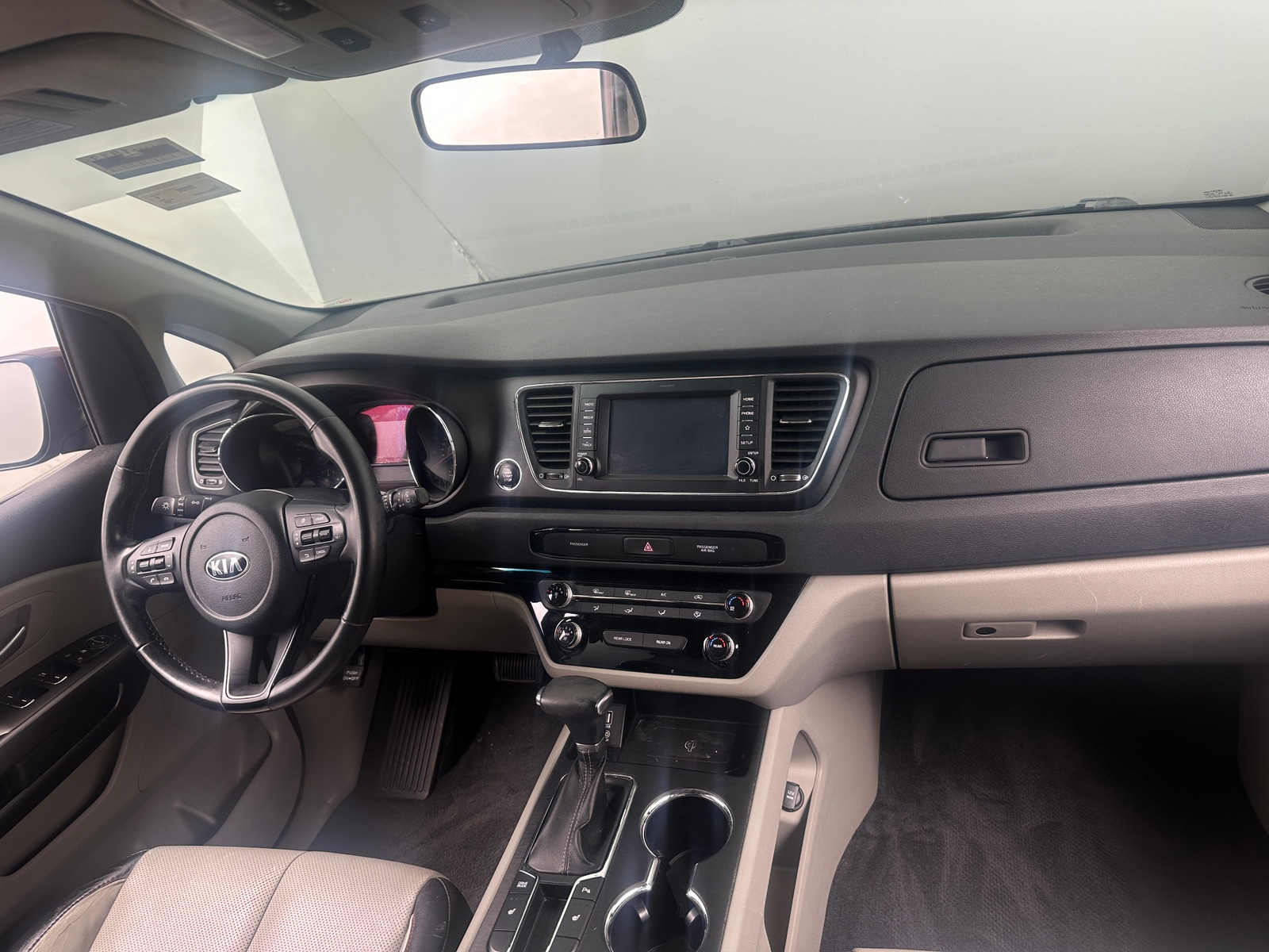 Thumbnail: 2019 Kia Sedona - 2