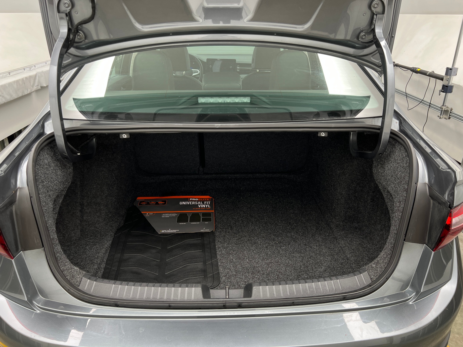 Thumbnail: 2025 Volkswagen Jetta - 6