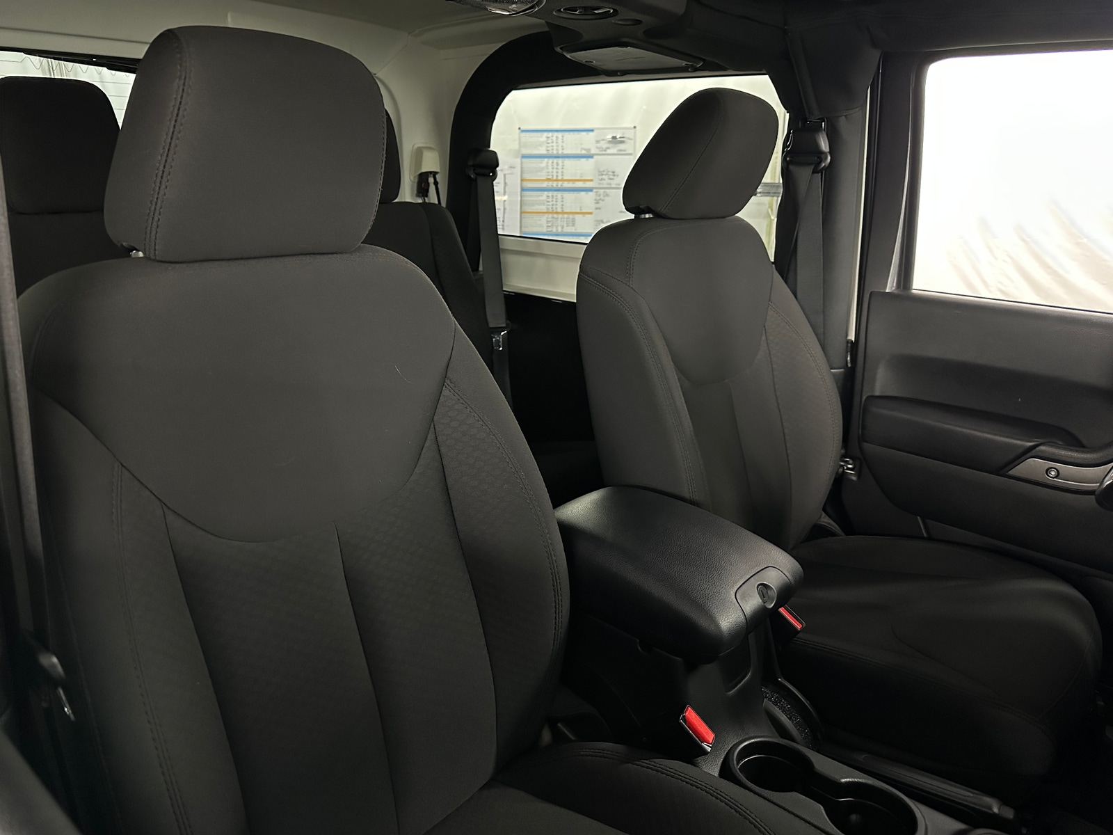 Thumbnail: 2017 Jeep Wrangler - 2