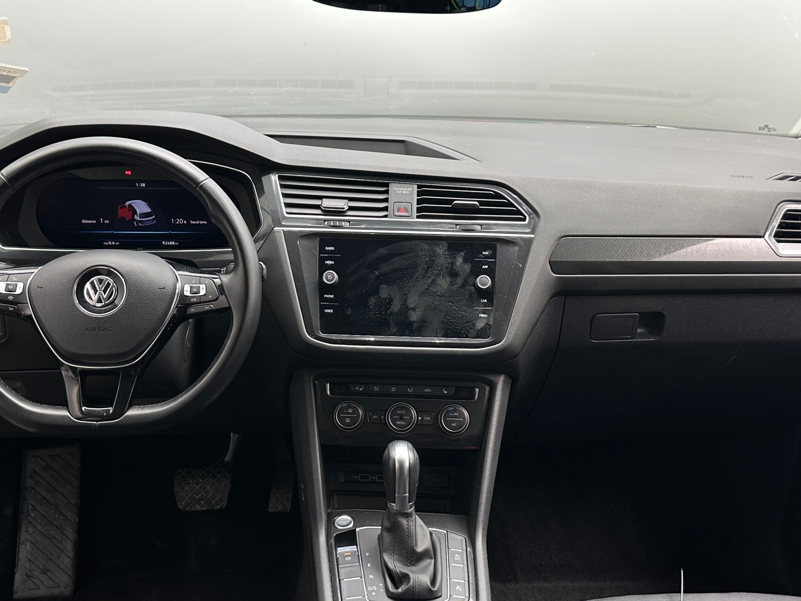 Thumbnail: 2019 Volkswagen Tiguan - 2