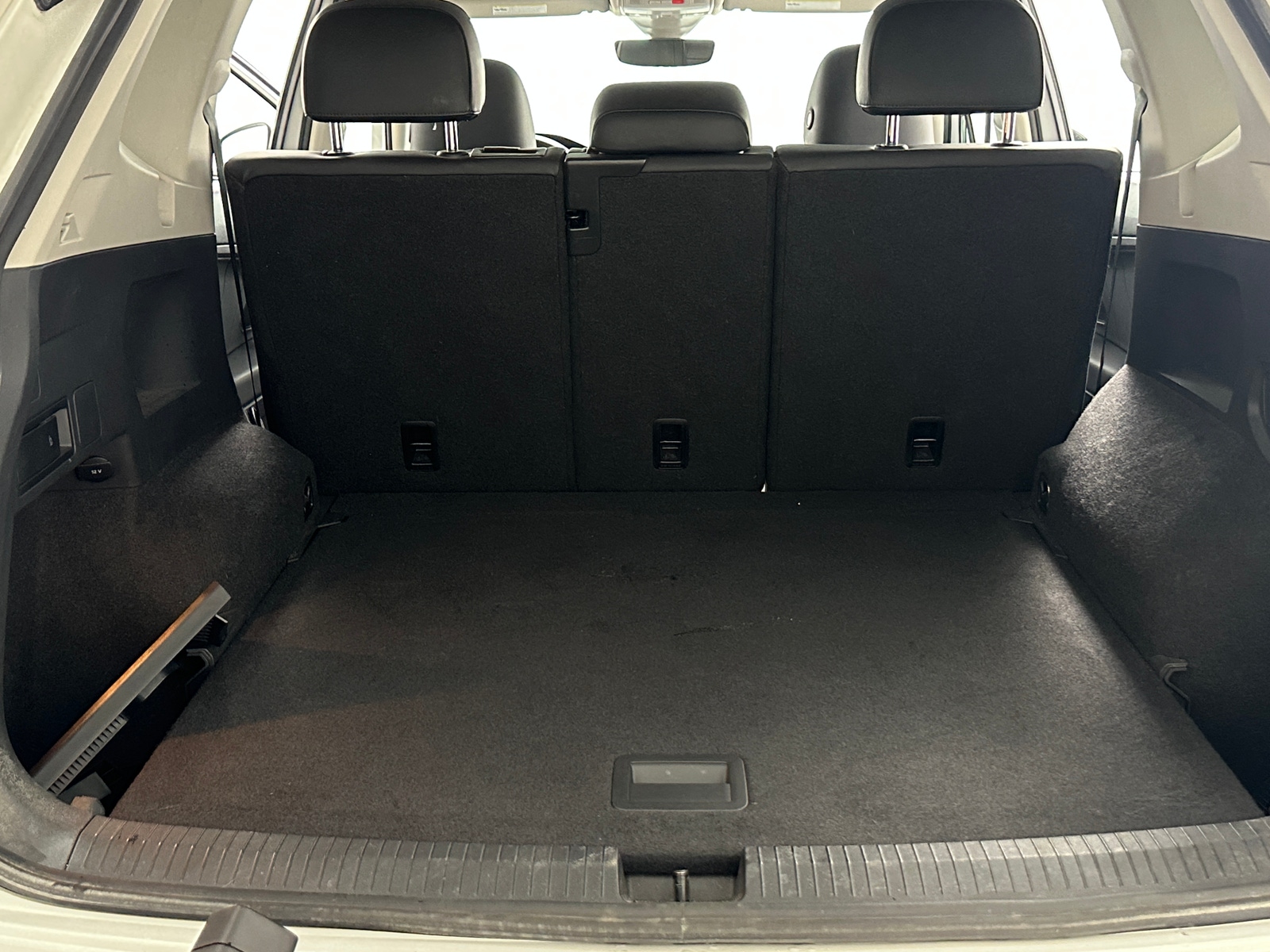 Thumbnail: 2019 Volkswagen Tiguan - 6