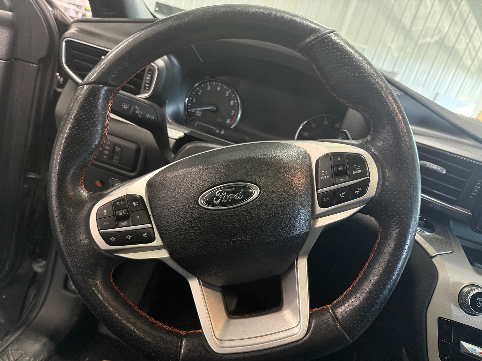 Thumbnail: 2023 Ford Explorer - 4