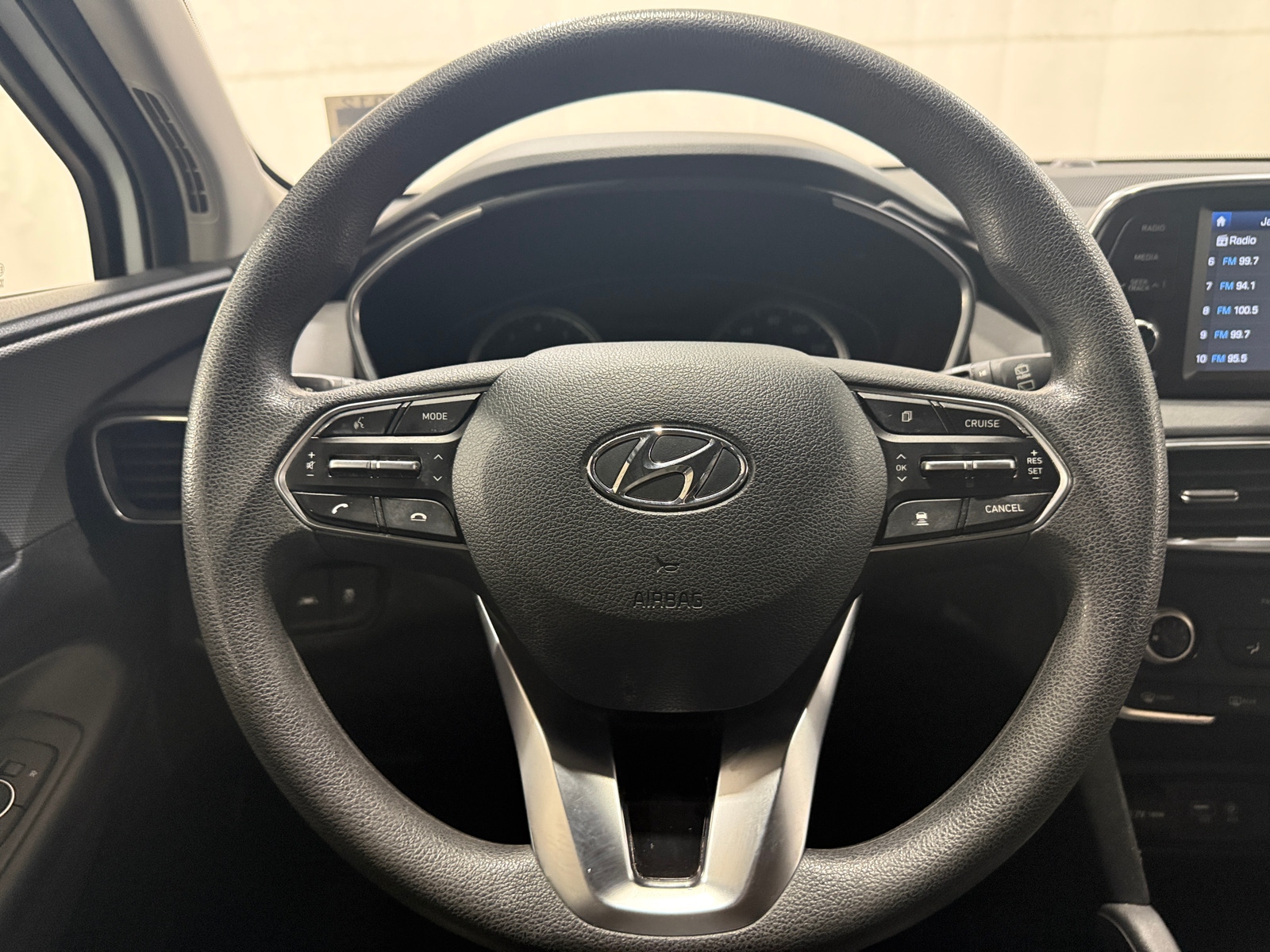 Thumbnail: 2019 Hyundai Santa Fe - 5