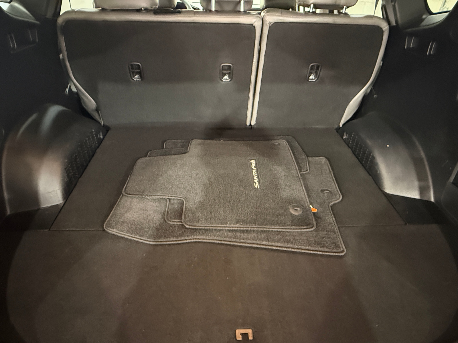 Thumbnail: 2019 Hyundai Santa Fe - 7