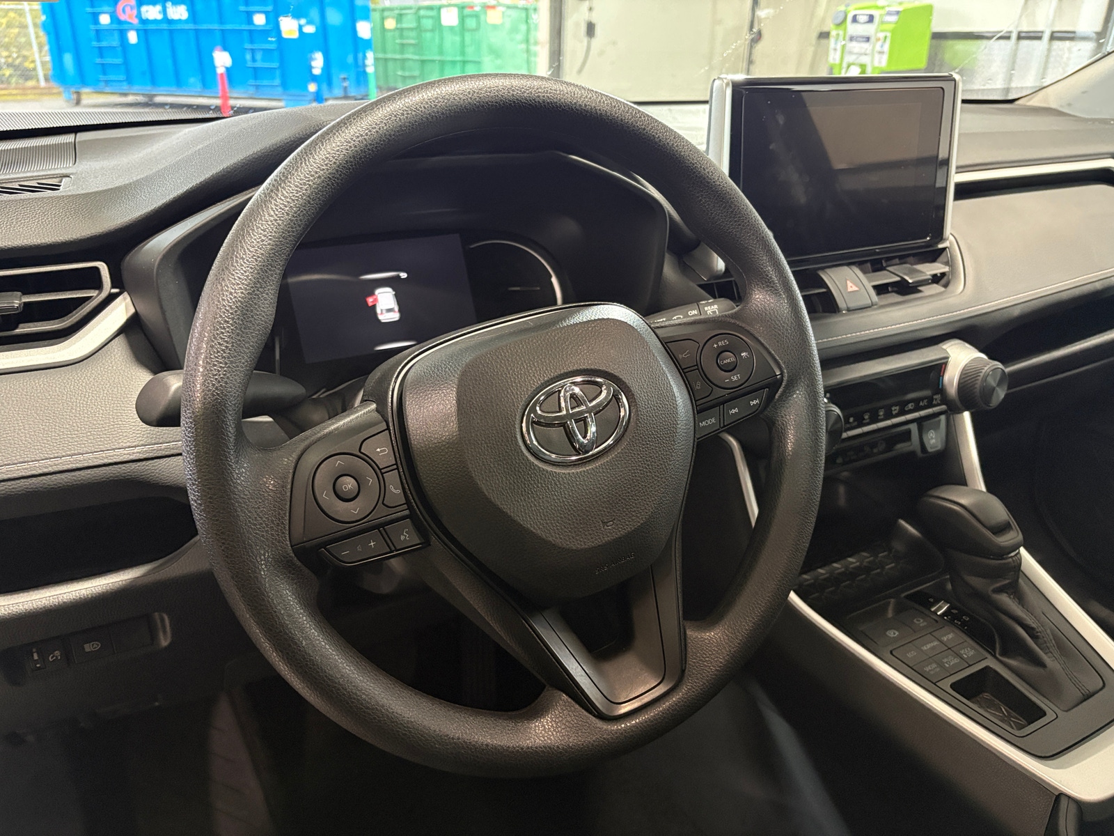 Thumbnail: 2025 Toyota RAV4 - 5