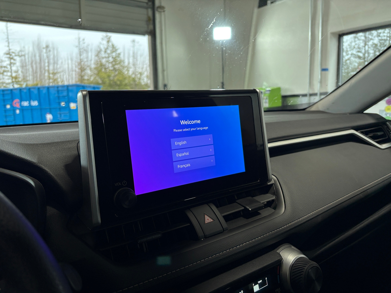 Thumbnail: 2025 Toyota RAV4 - 4