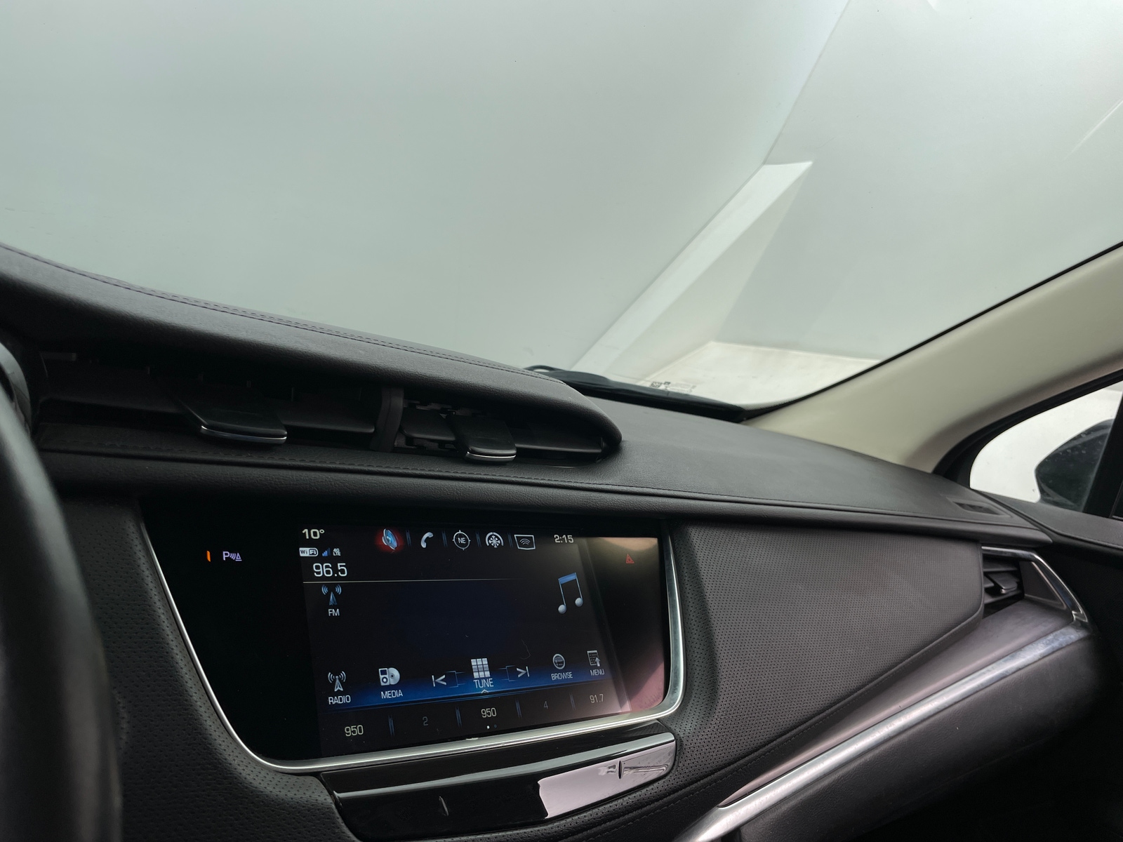 Thumbnail: 2019 Cadillac XT5 - 3