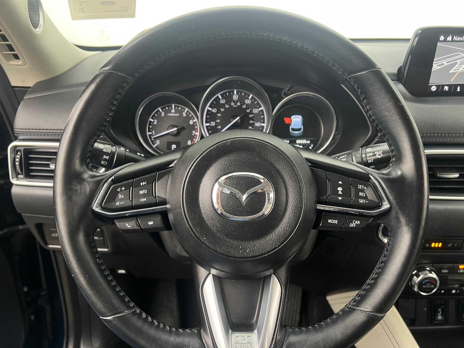 Thumbnail: 2017 Mazda CX-5 - 4