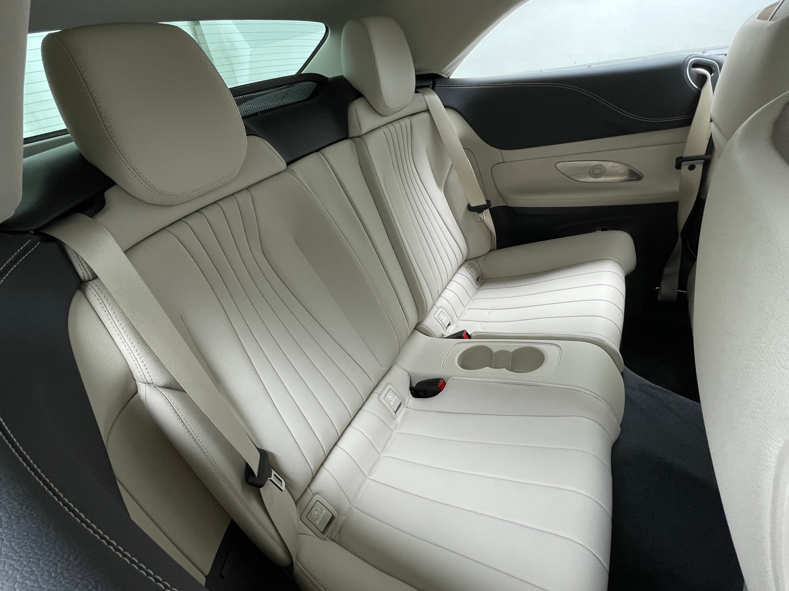 Thumbnail: 2023 Mercedes-Benz E-Class - 5